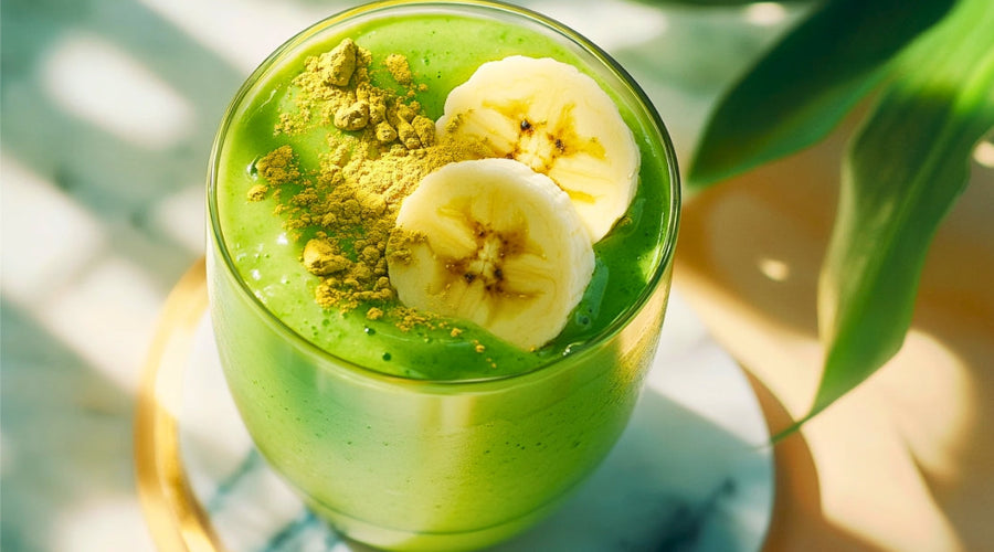 Refresh Your Mornings: Energizing Matcha Banana Smoothie Delight